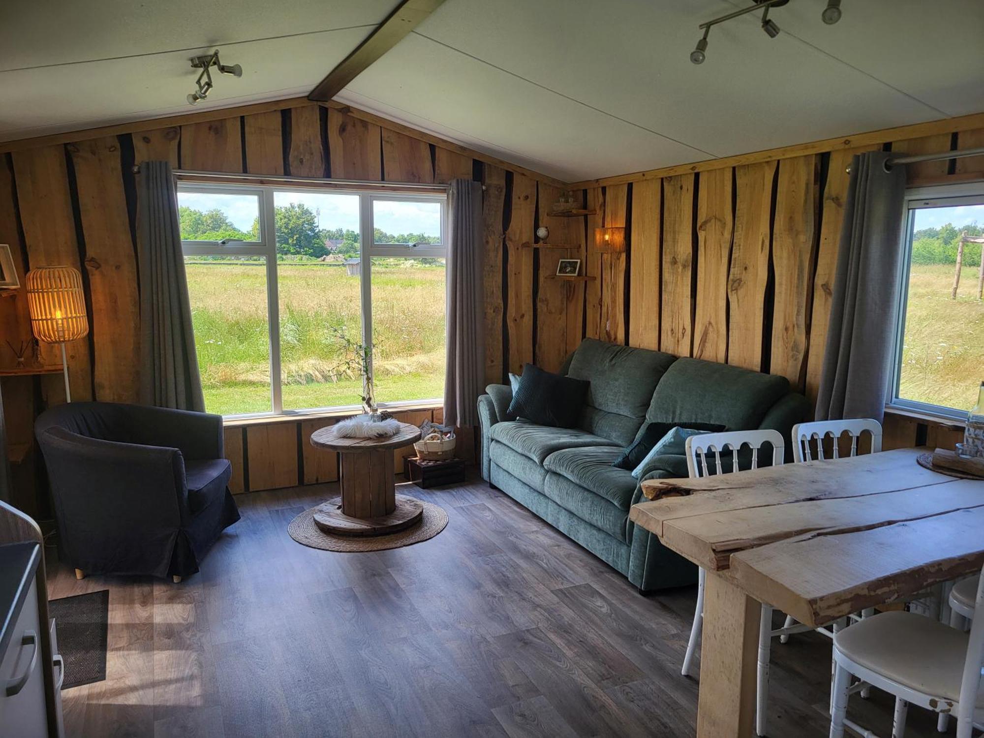 Hoeve Twente - De Bonte Specht Villa Heythuysen Luaran gambar