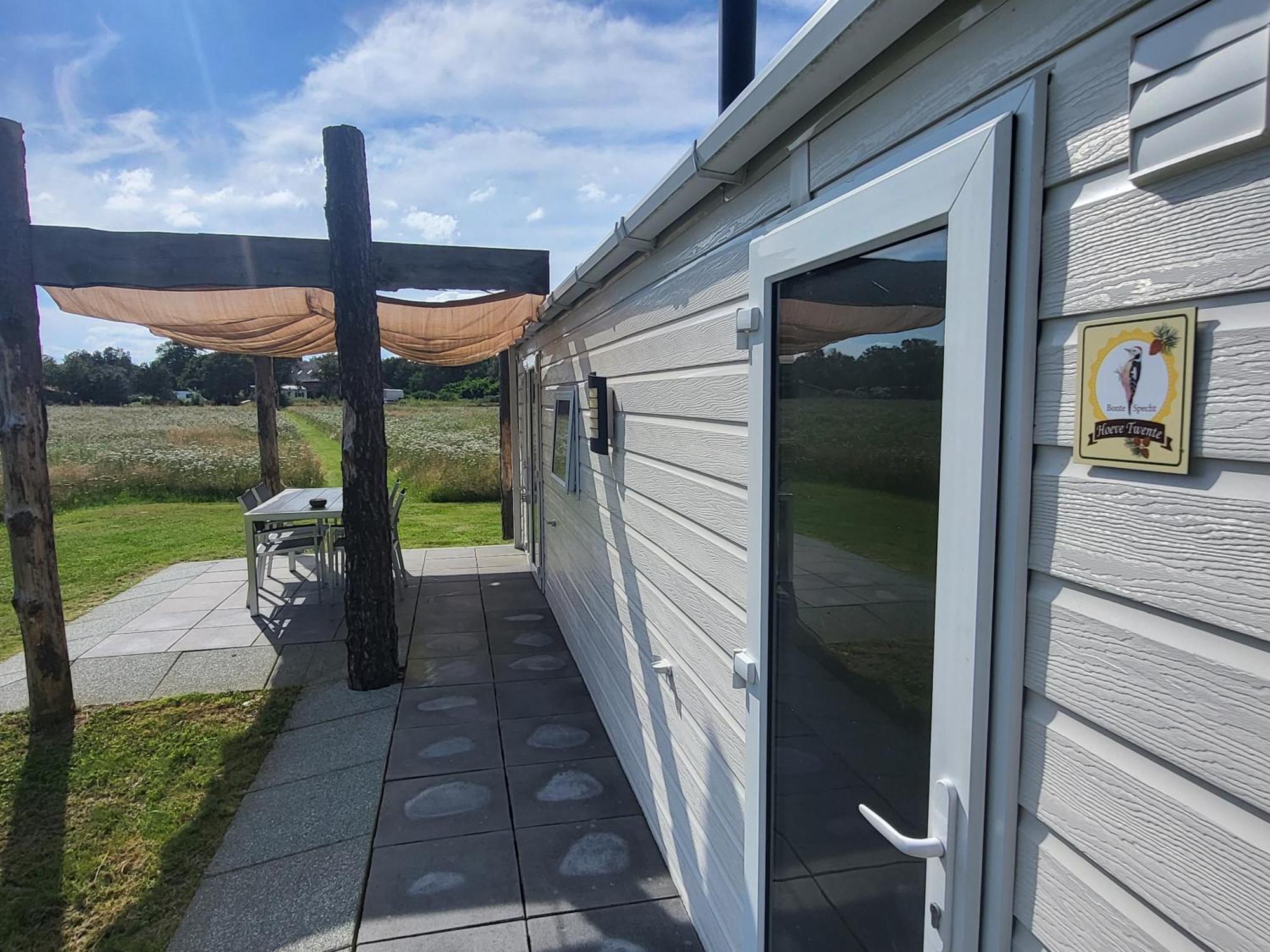 Hoeve Twente - De Bonte Specht Villa Heythuysen Luaran gambar